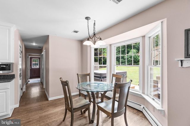 195 LOCUST GROVE RD, Dillsburg, PA 17019
