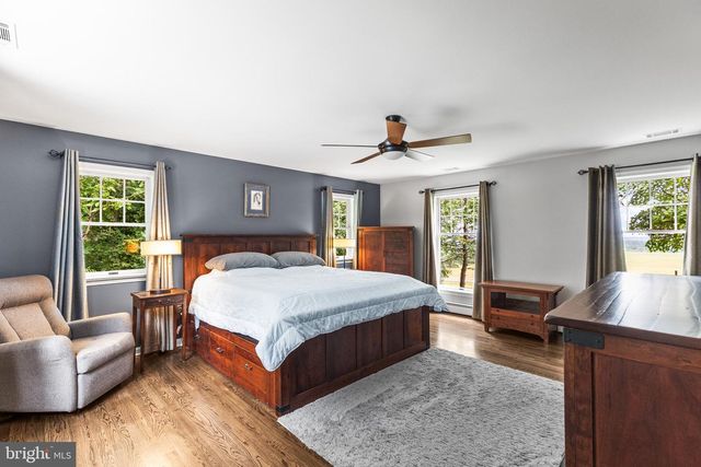 195 LOCUST GROVE RD, Dillsburg, PA 17019