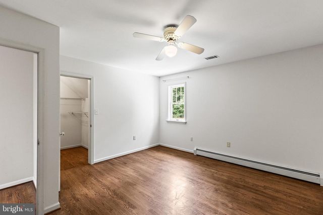 195 LOCUST GROVE RD, Dillsburg, PA 17019