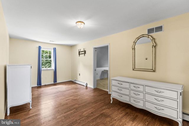 195 LOCUST GROVE RD, Dillsburg, PA 17019