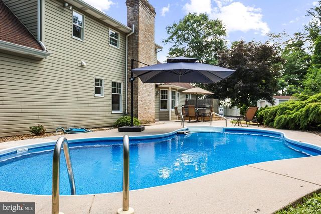 195 LOCUST GROVE RD, Dillsburg, PA 17019