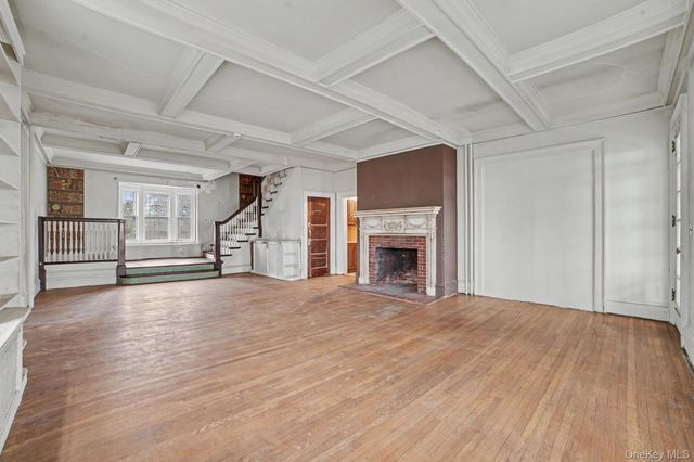 61 Fairview Avenue, Tarrytown, NY 10591