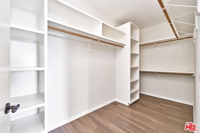 871 Crenshaw Boulevard 305, Los Angeles, CA 90005