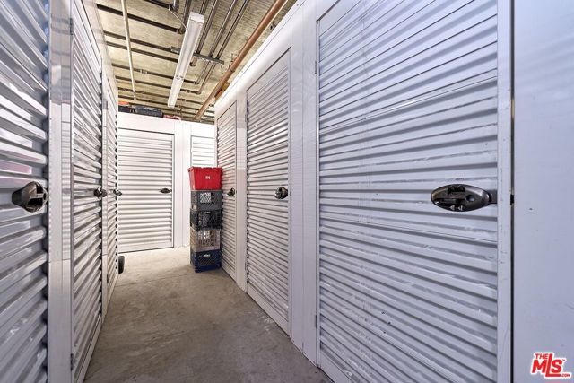 871 Crenshaw Boulevard 305, Los Angeles, CA 90005