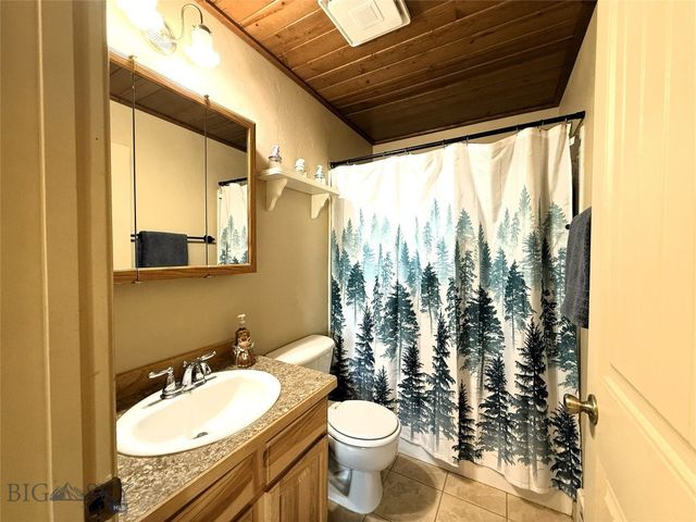 707 N N I, Livingston, MT 59047