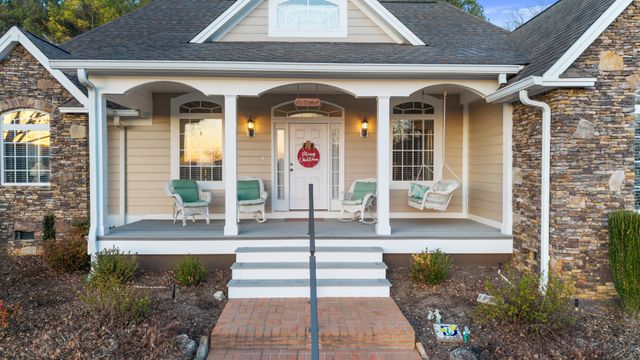 121 Hiwassee Drive, NE, Charleston, TN 37310