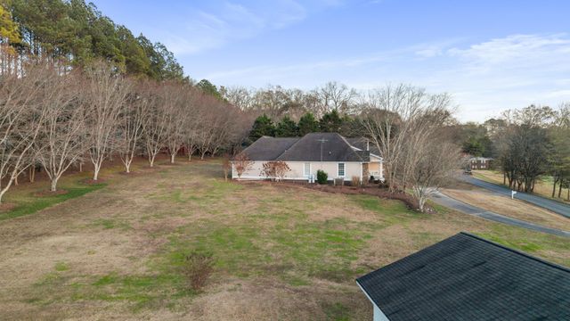 121 Hiwassee Drive, NE, Charleston, TN 37310