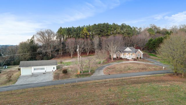121 Hiwassee Drive, NE, Charleston, TN 37310