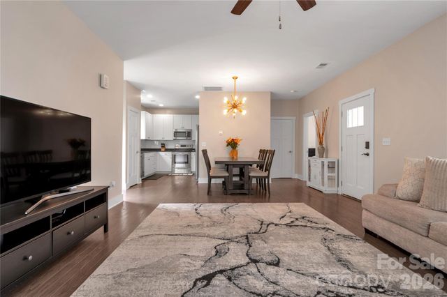 27 Mann Lane, Fletcher, NC 28732