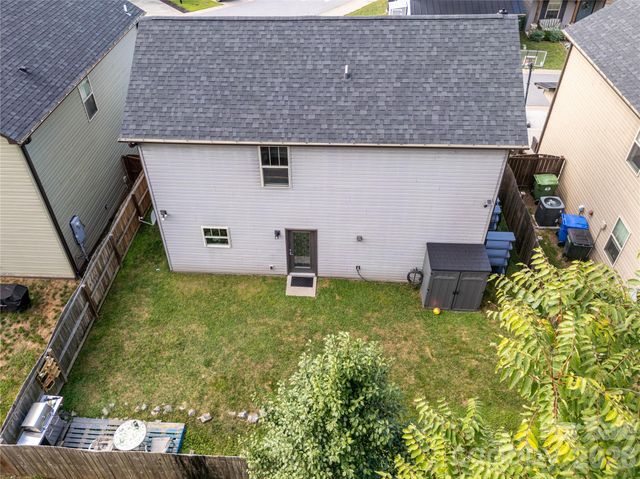 27 Mann Lane, Fletcher, NC 28732