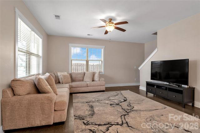 27 Mann Lane, Fletcher, NC 28732