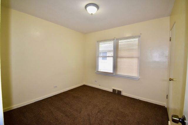 1645 Jackson Street, North Chicago, IL 60064