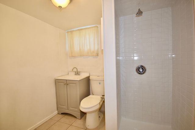 1645 Jackson Street, North Chicago, IL 60064