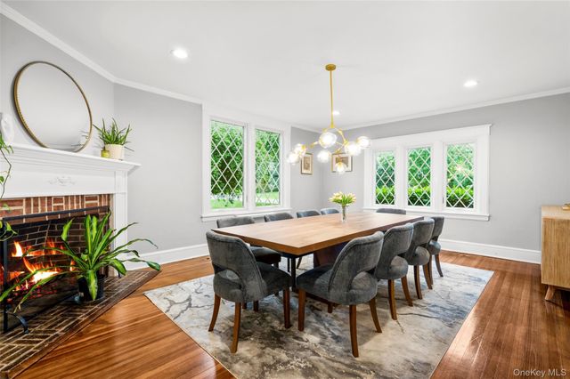 20 Elk Avenue, New Rochelle, NY 10804