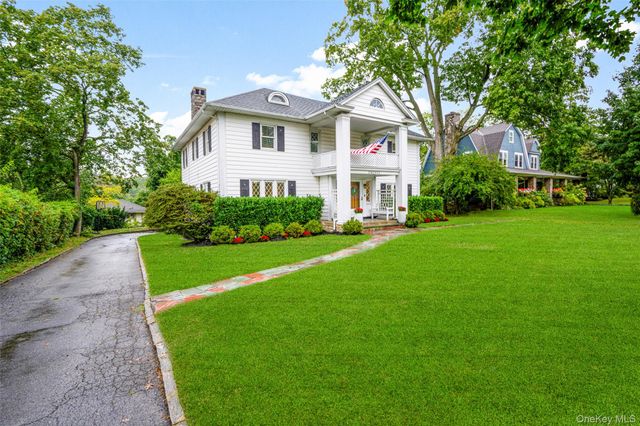 20 Elk Avenue, New Rochelle, NY 10804