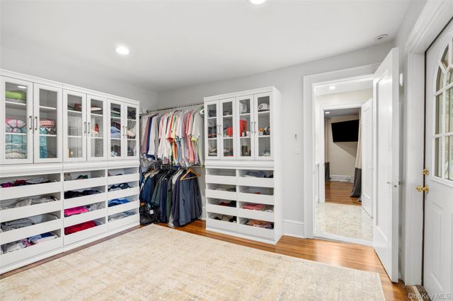 20 Elk Avenue, New Rochelle, NY 10804