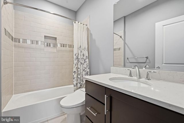 9123 OLD GEORGETOWN RD, Bethesda, MD 20814