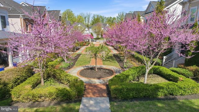 9123 OLD GEORGETOWN RD, Bethesda, MD 20814
