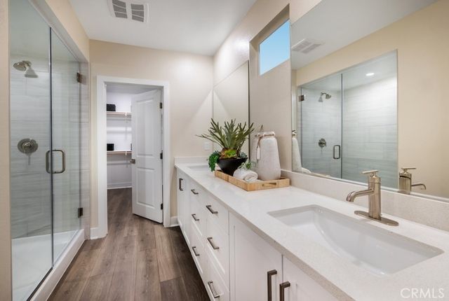 1074 E Overlook Drive, Orange, CA 92867