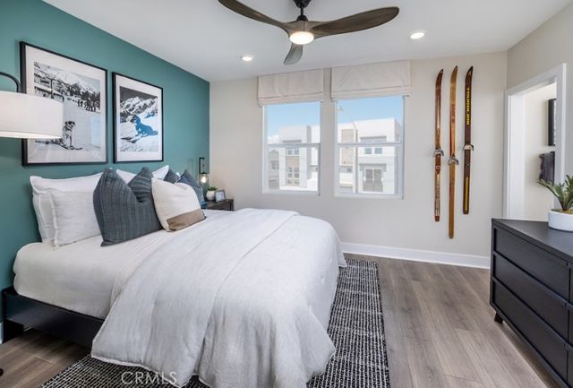 1074 E Overlook Drive, Orange, CA 92867