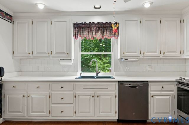 2425 Chancellor Rd, North Chesterfield, VA 23235