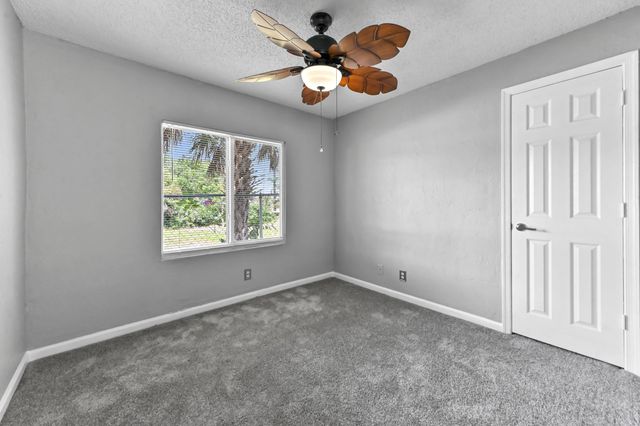 218 N H Street, Lake Worth Beach, FL 33460