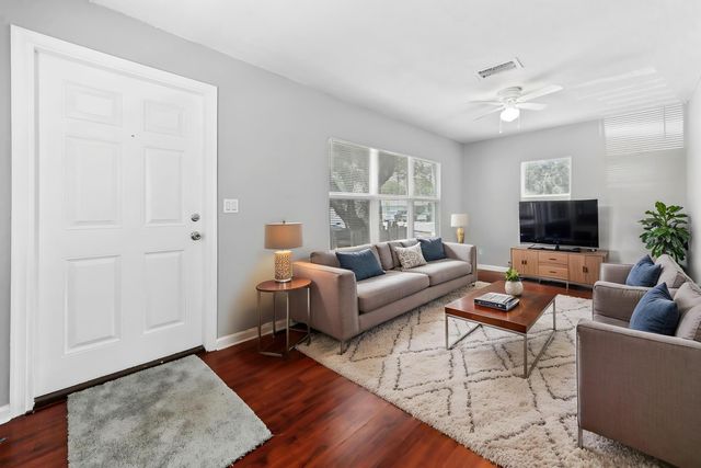218 N H Street, Lake Worth Beach, FL 33460