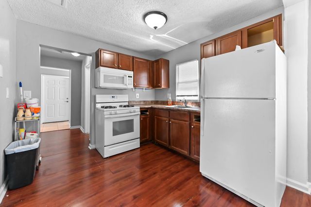 218 N H Street, Lake Worth Beach, FL 33460