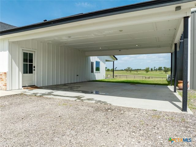 2483 County Road 303, Oglesby, TX 76561