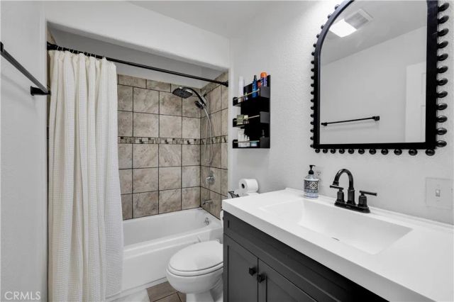 4442 Bonita, Yucca Valley, CA 92284