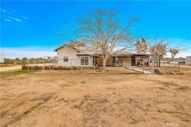 4442 Bonita, Yucca Valley, CA 92284