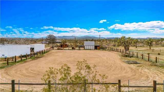 4442 Bonita, Yucca Valley, CA 92284