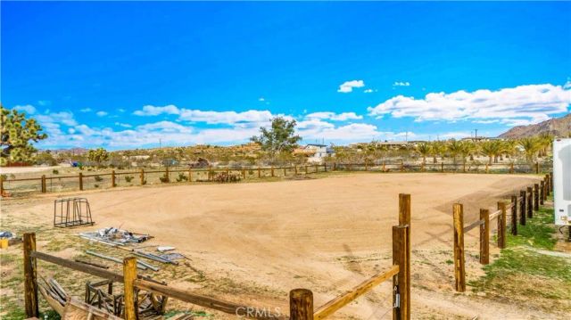 4442 Bonita, Yucca Valley, CA 92284
