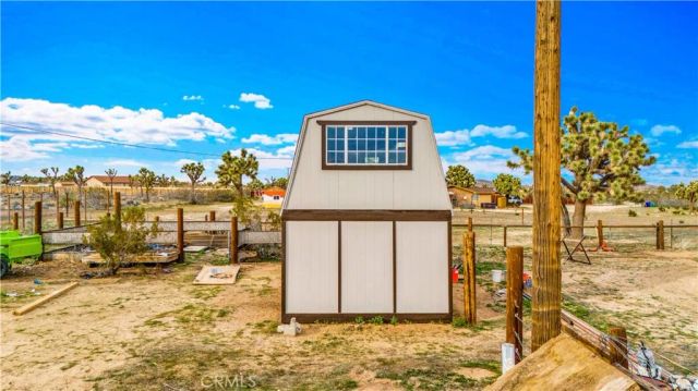 4442 Bonita, Yucca Valley, CA 92284