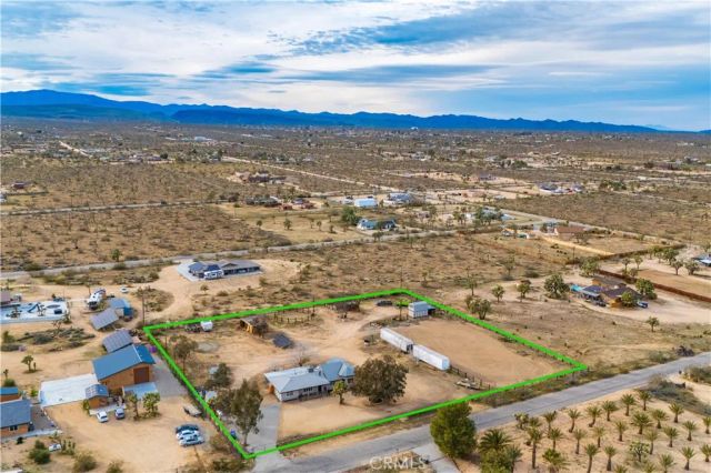 4442 Bonita, Yucca Valley, CA 92284