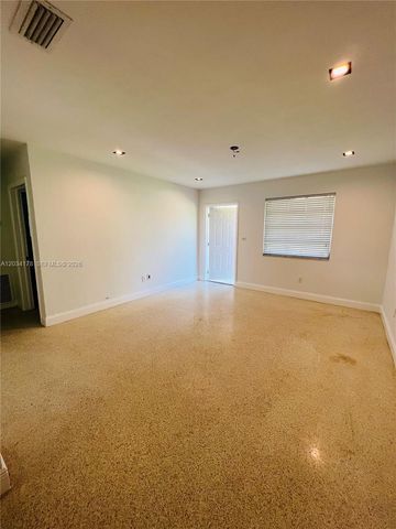 103 SW 80th Avenue 103, Miami, FL 33144