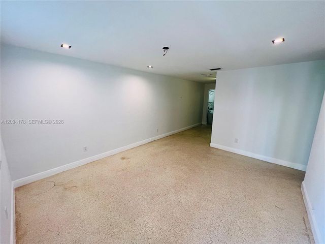 103 SW 80th Avenue 103, Miami, FL 33144