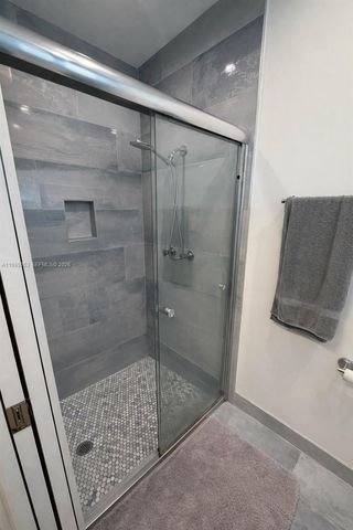 1341 NW 71st Ave, Plantation, FL 33313