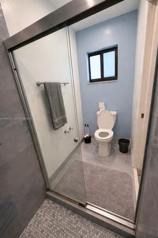 1341 NW 71st Ave, Plantation, FL 33313