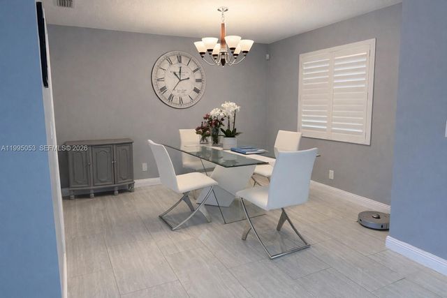 1341 NW 71st Ave, Plantation, FL 33313