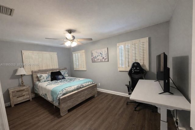 1341 NW 71st Ave, Plantation, FL 33313