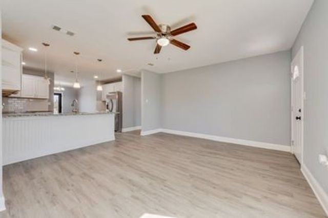 609 E Morton Street, Denison, TX 75021
