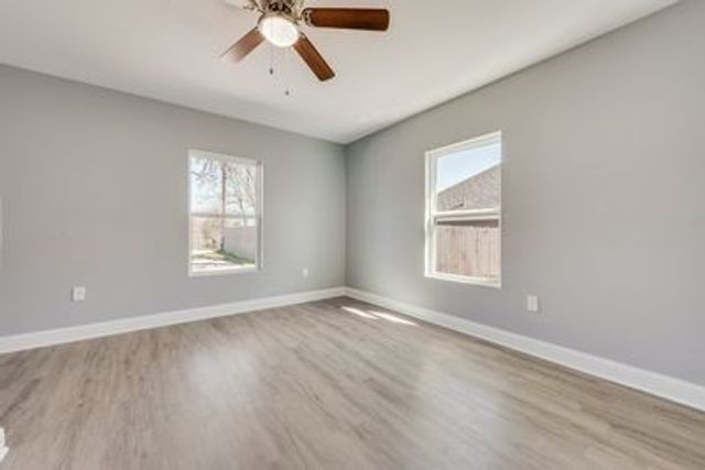609 E Morton Street, Denison, TX 75021