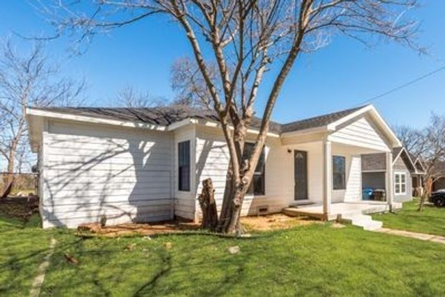 609 E Morton Street, Denison, TX 75021