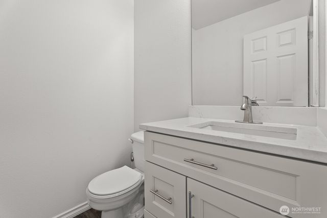 2707 S 268th Place, Kent, WA 98032