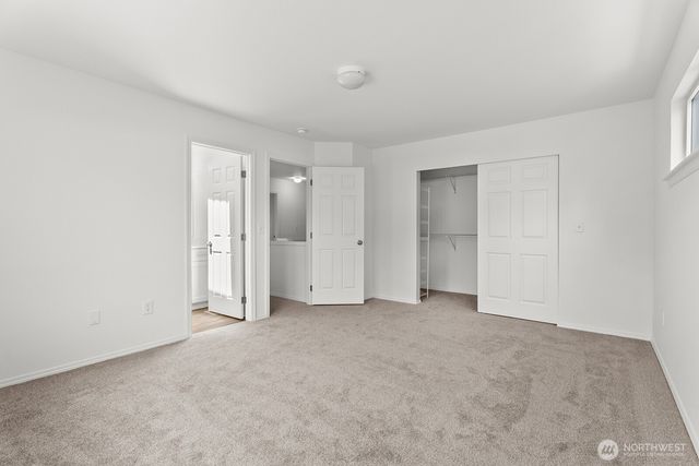 2707 S 268th Place, Kent, WA 98032