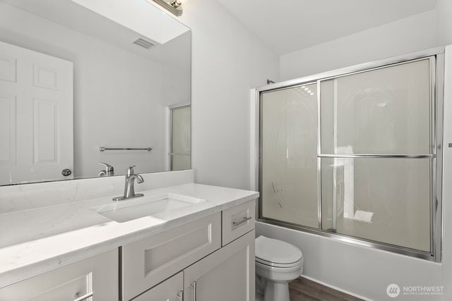 2707 S 268th Place, Kent, WA 98032