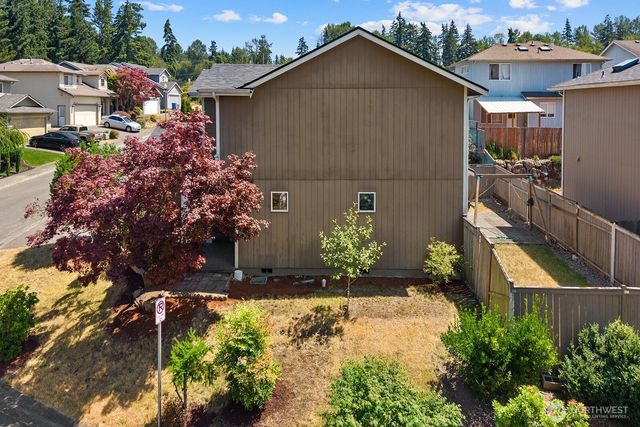 2707 S 268th Place, Kent, WA 98032