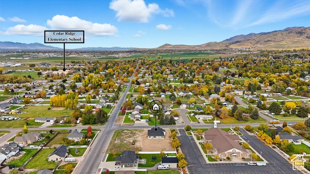 76 W 200 S, Hyde Park, UT 84318
