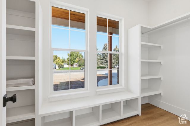 76 W 200 S, Hyde Park, UT 84318